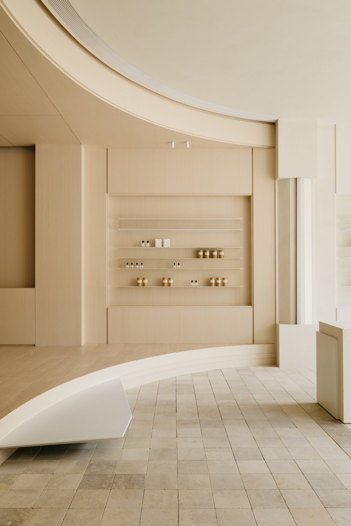 yinjispace-mountain-soil-x-verbena-linn